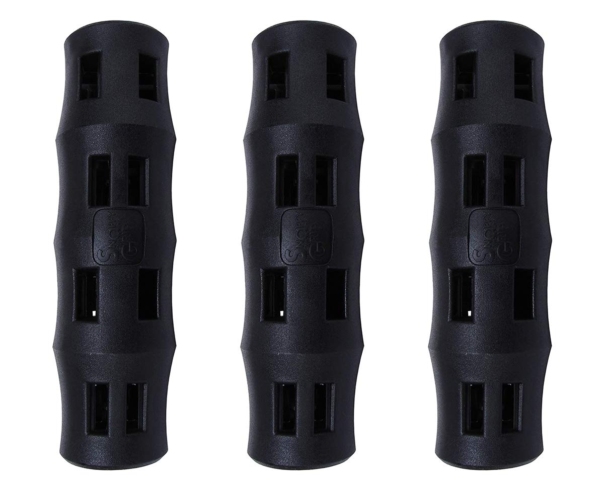 Snappy Grip ergonomic bucket handle fits over wire bail for improved comfort and control.