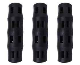 Snappy Grip ergonomic bucket handle fits over wire bail for improved comfort and control.