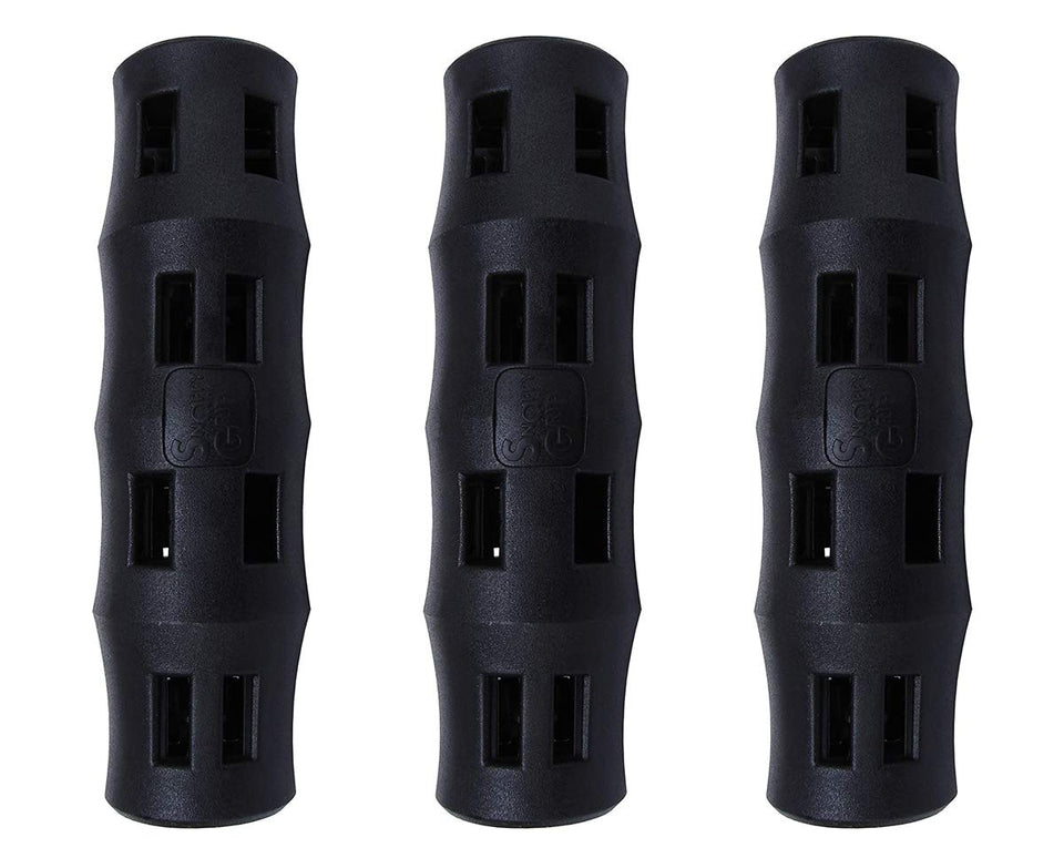 Snappy Grip ergonomic bucket handle fits over wire bail for improved comfort and control.
