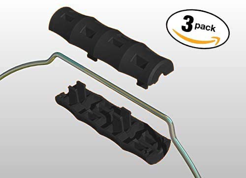 Snappy Grip fits over wire bail for secure and comfortable transport.
