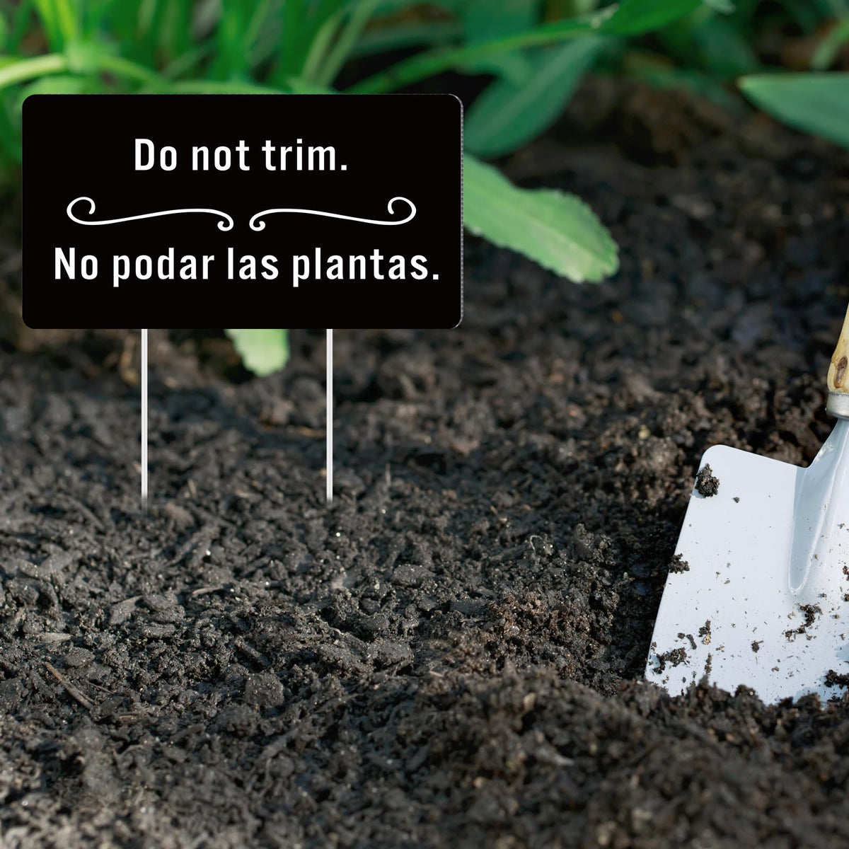 Soaoo easy-install yard sign designed for tool-free setup.