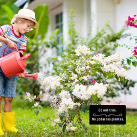 Soaoo black garden marker blends with decor and stays legible outdoors.