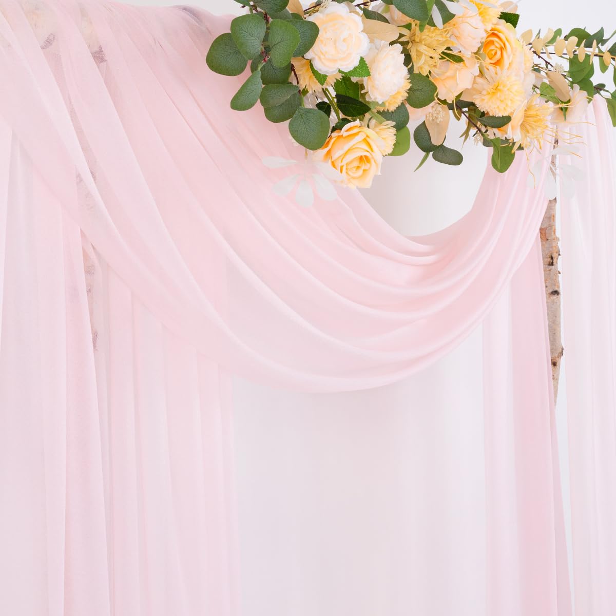 Socomi photography backdrop panel provides soft background for portraits
