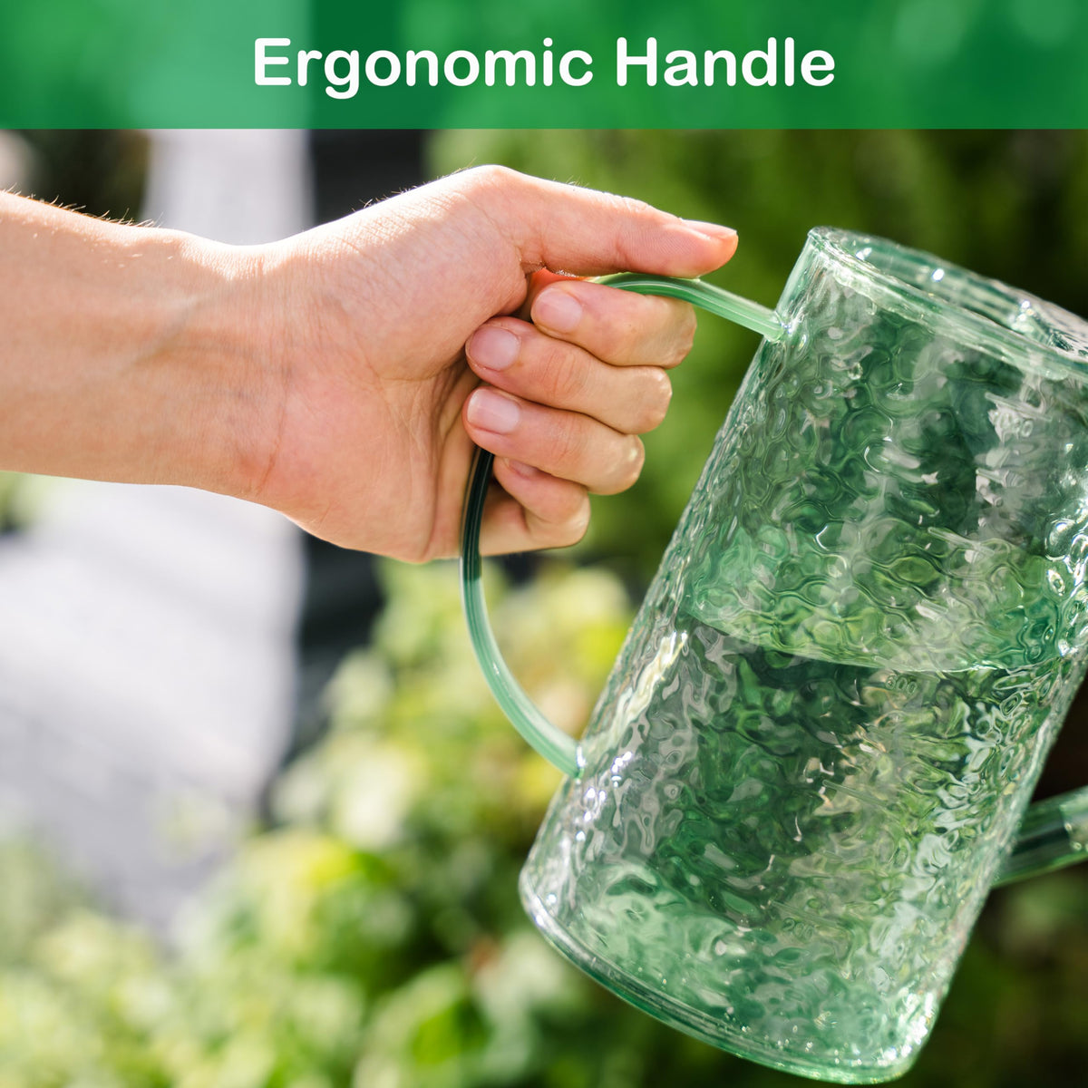 Soiwapot lightweight 1lb design reduces wrist strain during extended watering.