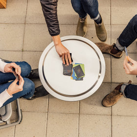 Solo Stove Bonfire Lid supports wood burning setups without smoke interruption