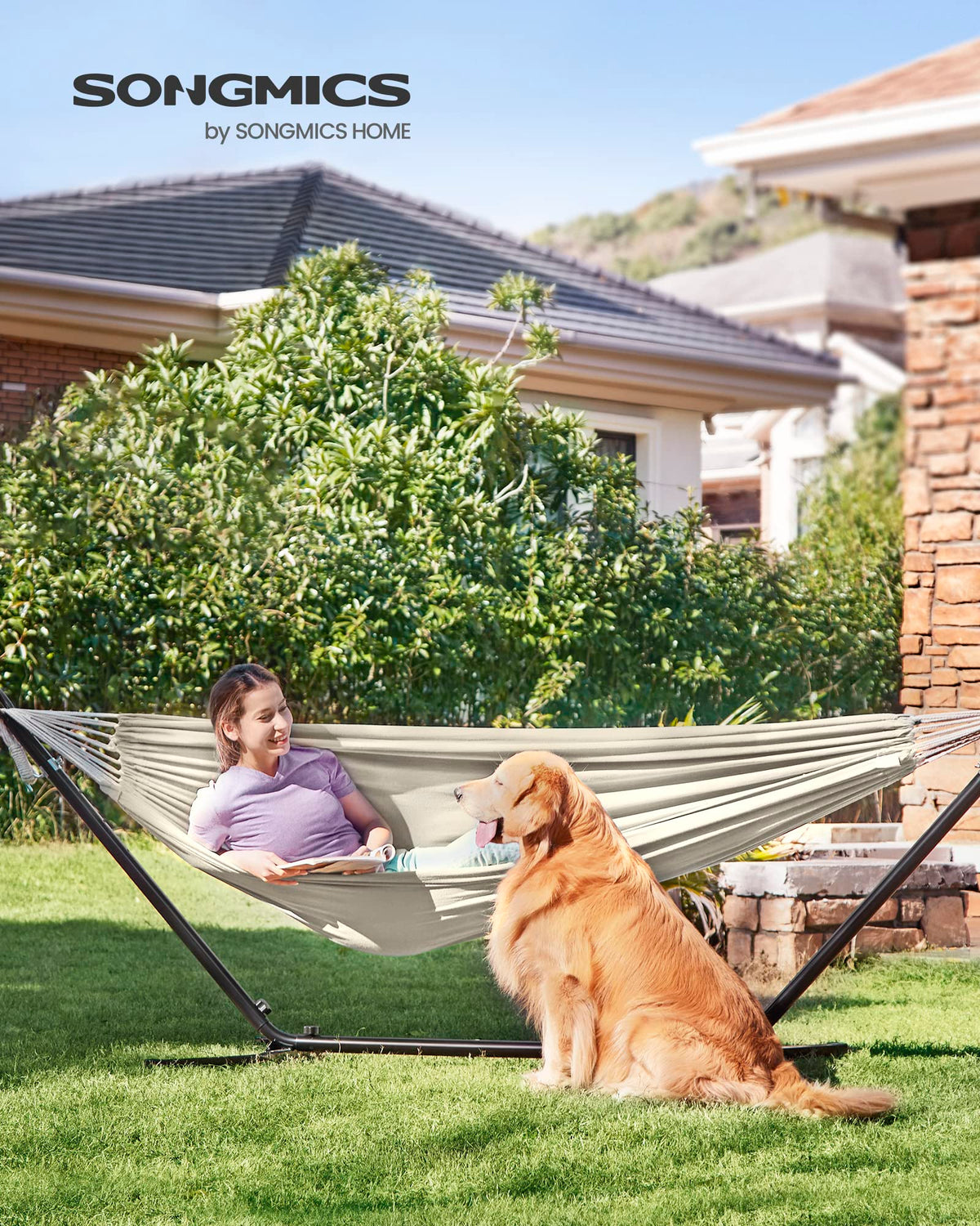 Durable 380 g/m² cotton-poly fabric detail on SongMics hammock.