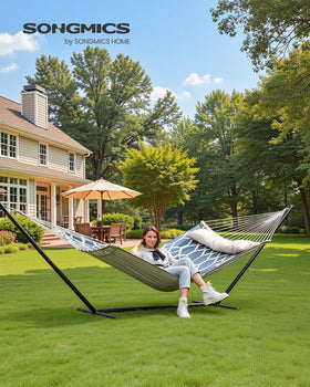 Songmics Hammock padded pillow detail offering neck support.
