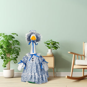 Soulchen 23 inch goose statue outfit ready for outdoor display