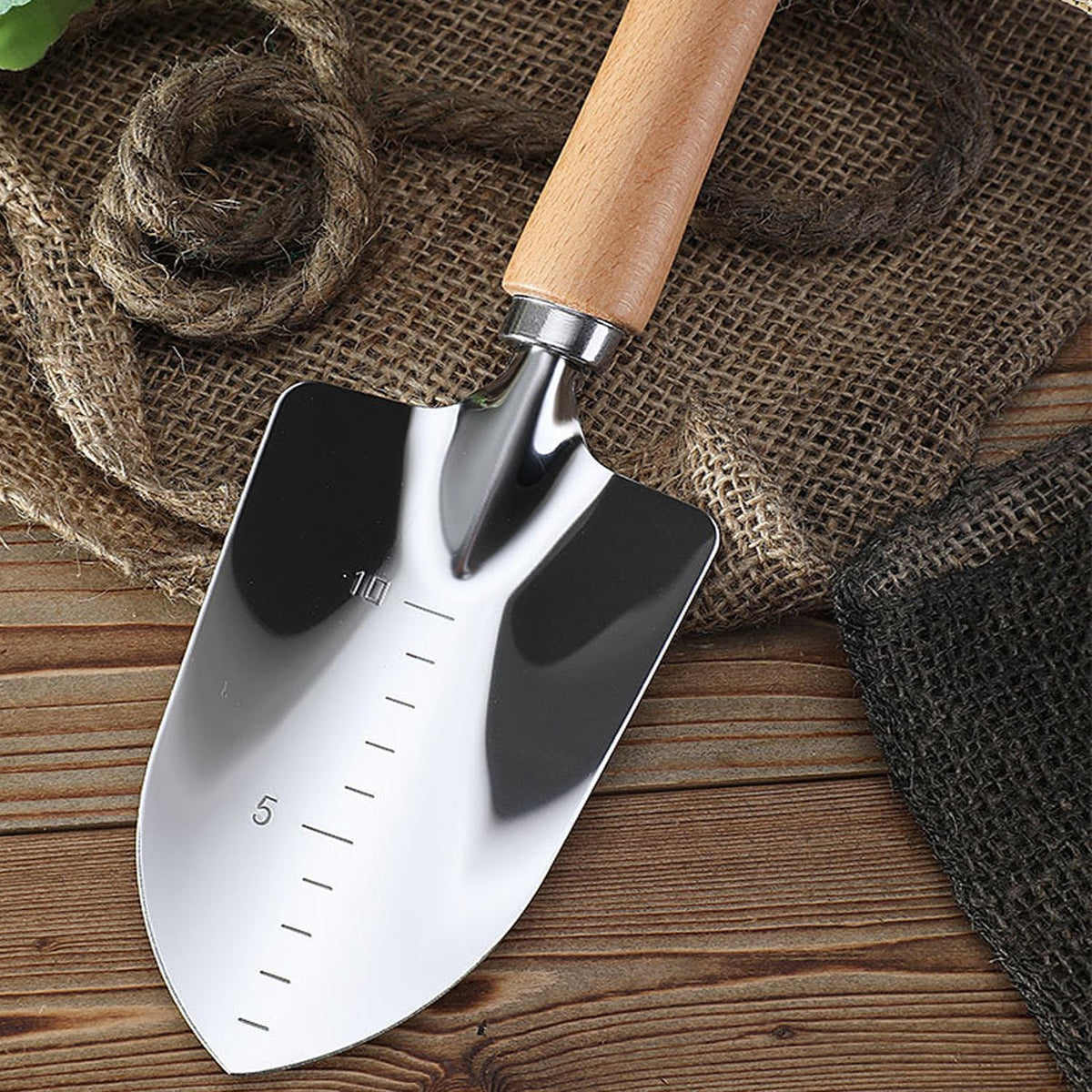 SPDTECH tool used for weeding and loosening soil in the garden