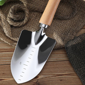 SPDTECH tool used for weeding and loosening soil in the garden
