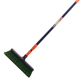 Spear & Jackson 4865RB telescopic handle extends for comfy reach