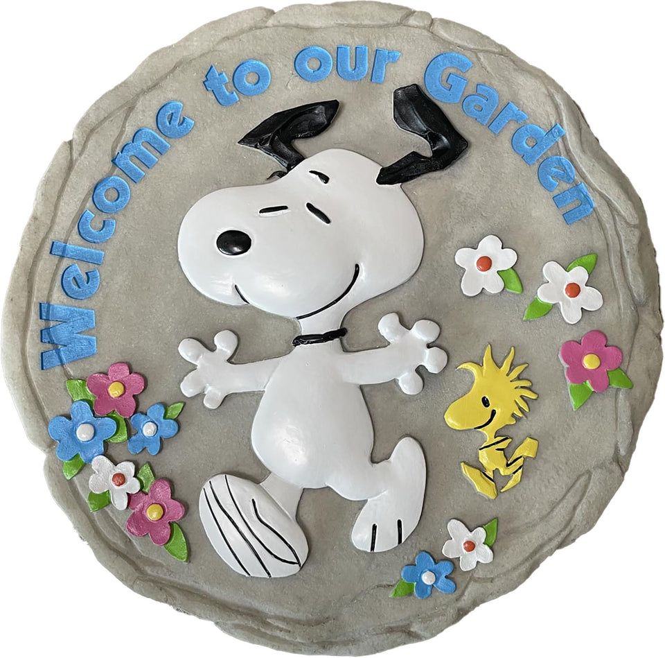 Spoontiques Peanuts Welcome Stepping Stone enhances outdoor spaces with colorful hand-painted detail