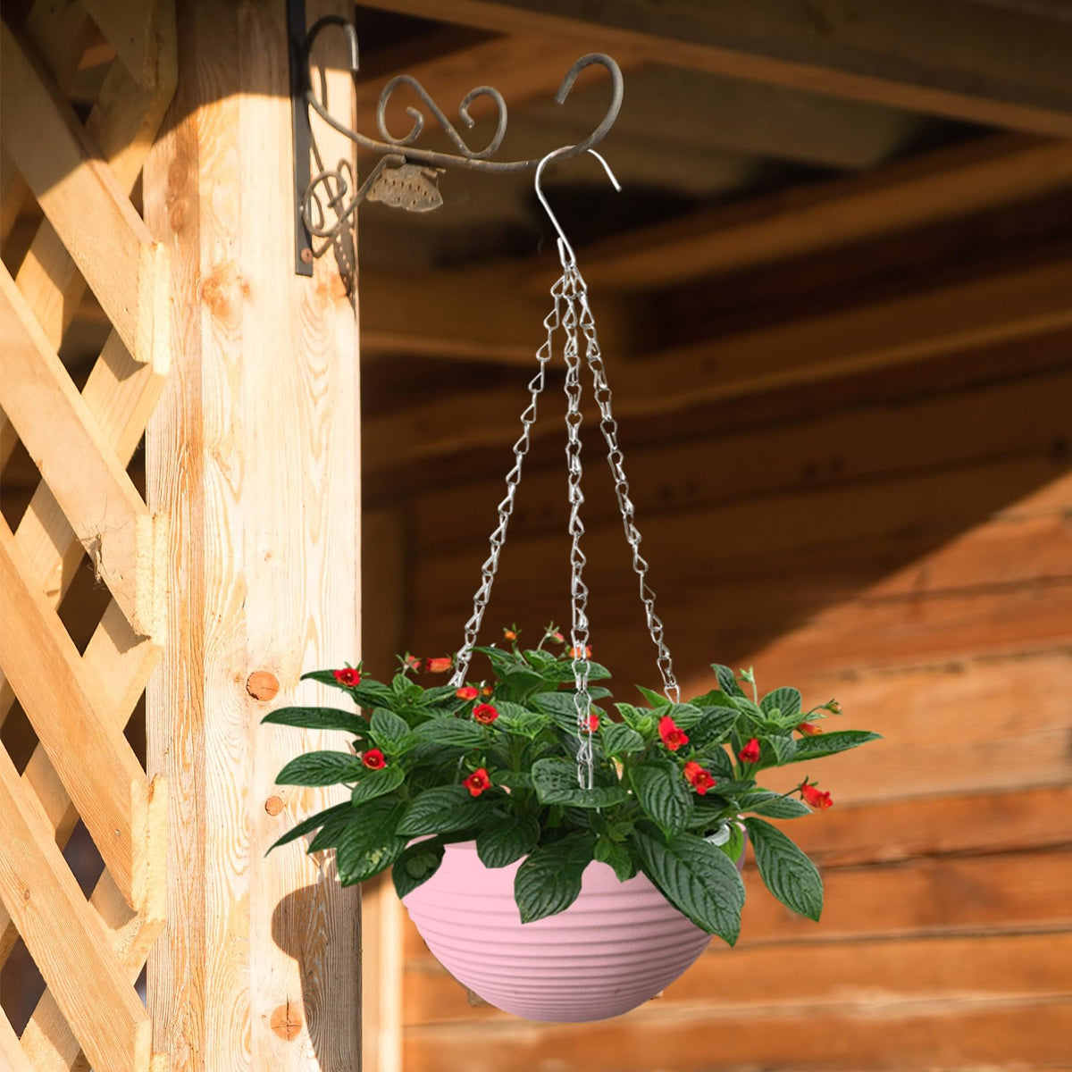 Srmayyi pink hanging planter adds cheerful style to any room or porch.