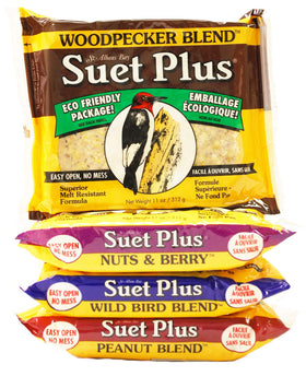 ST. ALBANS BAY SUET PLUS variety pack showcases four flavors for diverse backyard birds.