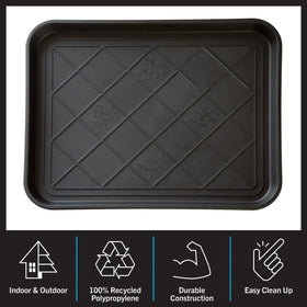 Stalwart boot tray easy to clean with water and cloth.