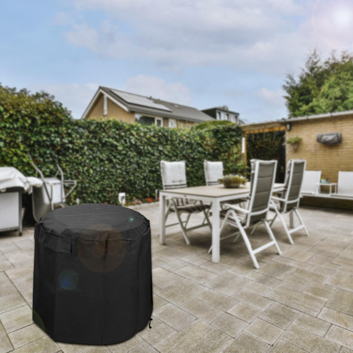 Stanbroil Big Easy cover shown fitted to protect the fryer exterior.