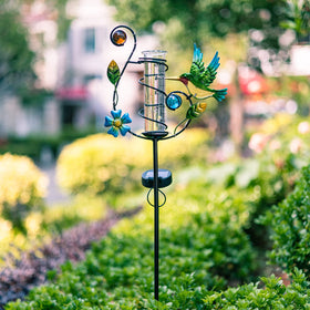 Stargarden solar LED lighted rain gauge provides night visibility