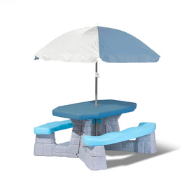 Step2 Sun & Fun Picnic Table umbrella shade over kids during outdoor meals
