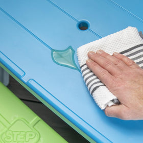 Step2 Sun & Shade's double-walled plastic resists wear over many play sessions.