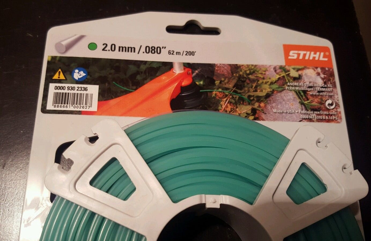 Stihl AutoCut-compatible line in green for reliable trimming.