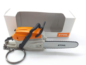 Stihl battery-operated chainsaw keyring, orange 50mm, compact and eye-catching