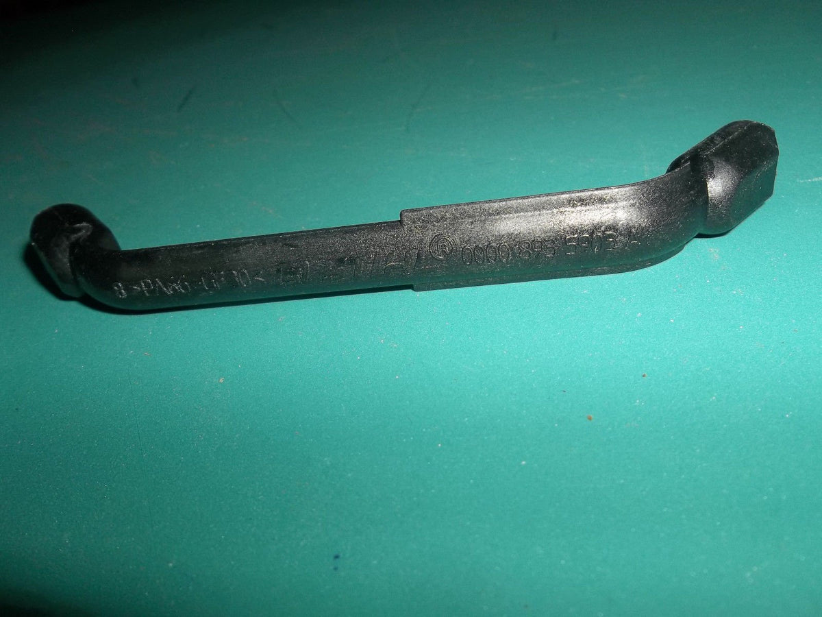 Stihl piston stop fits most Stihl equipment for clutch work