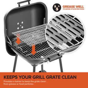 Stock Your Home heavy-duty aluminum liner delivers even heat for kebabs.