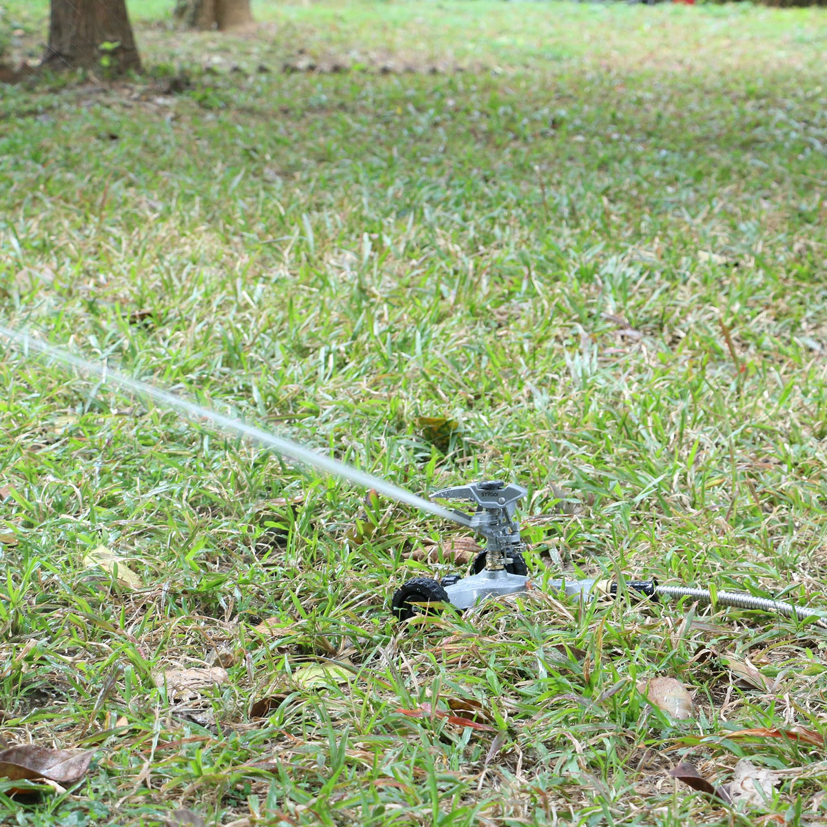STYDDI brass connectors enable expandable watering for larger areas.