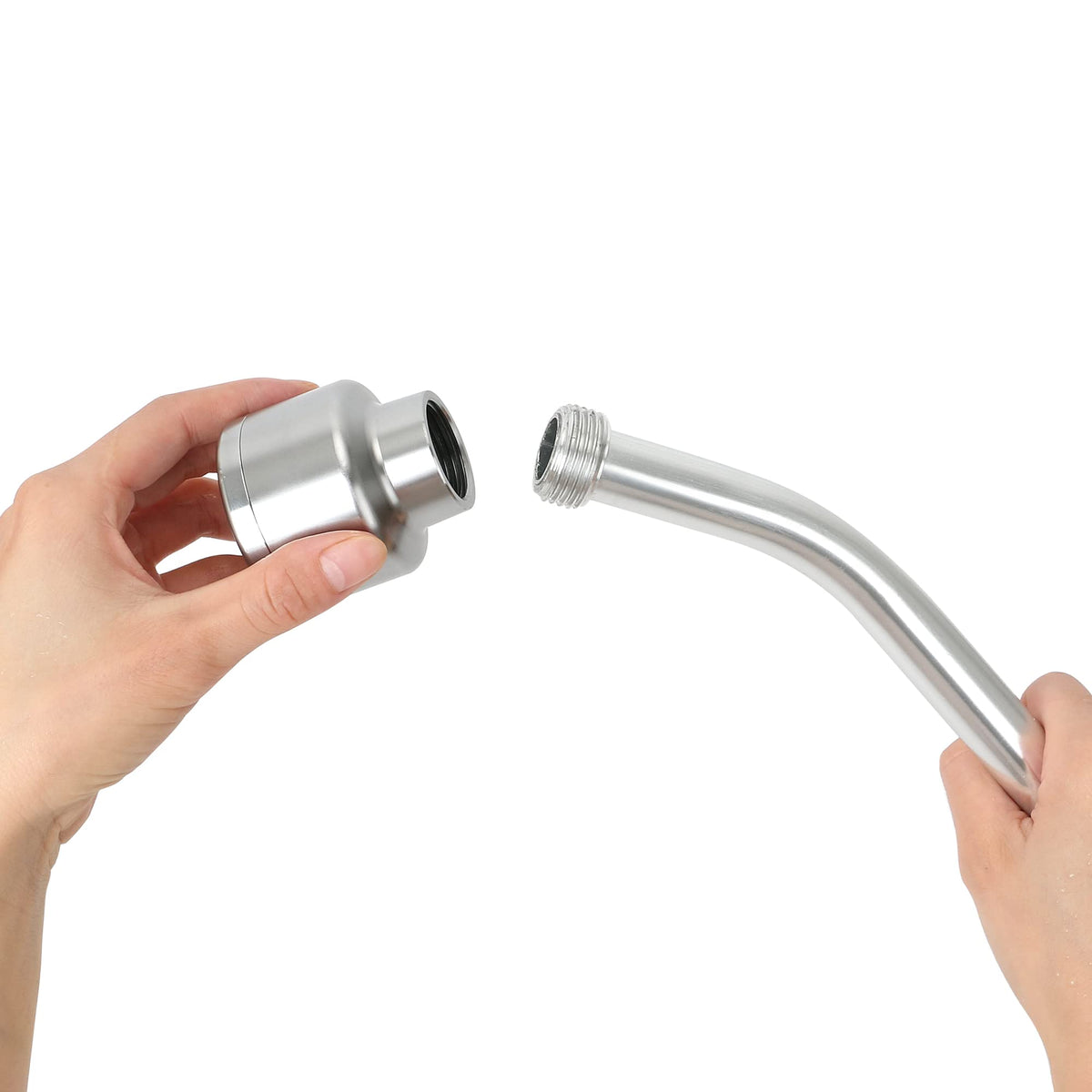 STYDDI soft rain wand quick-connector enables easy setup and breakdown.
