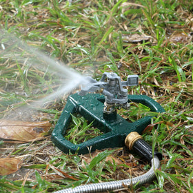 STYDDI sprinkler covers up to 5,800 sq ft.