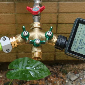 STYDDI 3/4 inch splitter fits standard hoses for versatile outdoor setups.