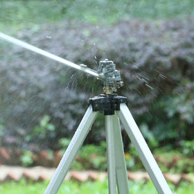 STYDDI tripod base remains stable in wind and rain