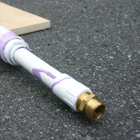STYDDI weather-resistant brass construction withstands outdoor conditions.