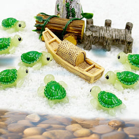 Outdoor garden display with Suartus mini green turtle statues