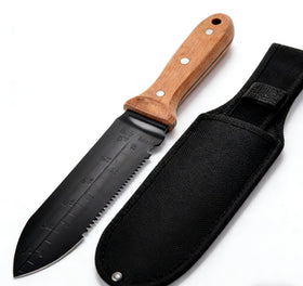 SUJWPBO Hori Hori knife full-tang construction demonstrates lasting garden strength