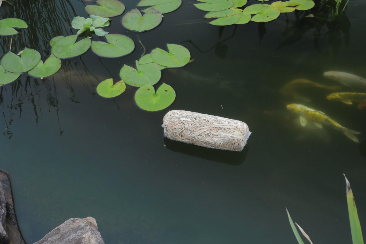 Summit 135 safe-for-fish-and-plants bale supporting pond health.
