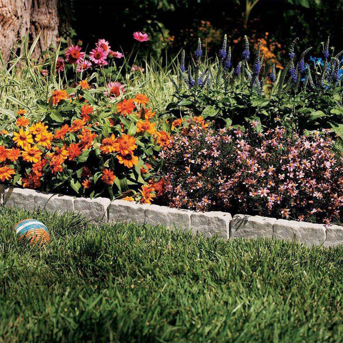 Suncast 90-degree corner edging supports precise flower-bed boundaries