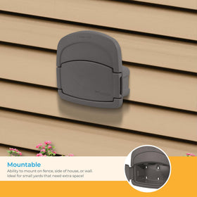Suncast DHH150ST built-in storage accommodates nozzles and tools.