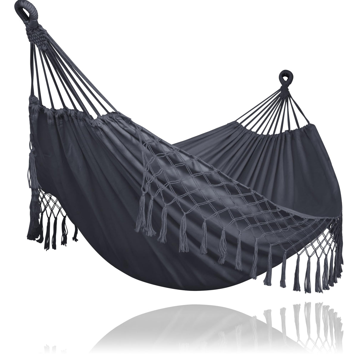 Suncreat extra large double hammock outdoors setup for two.