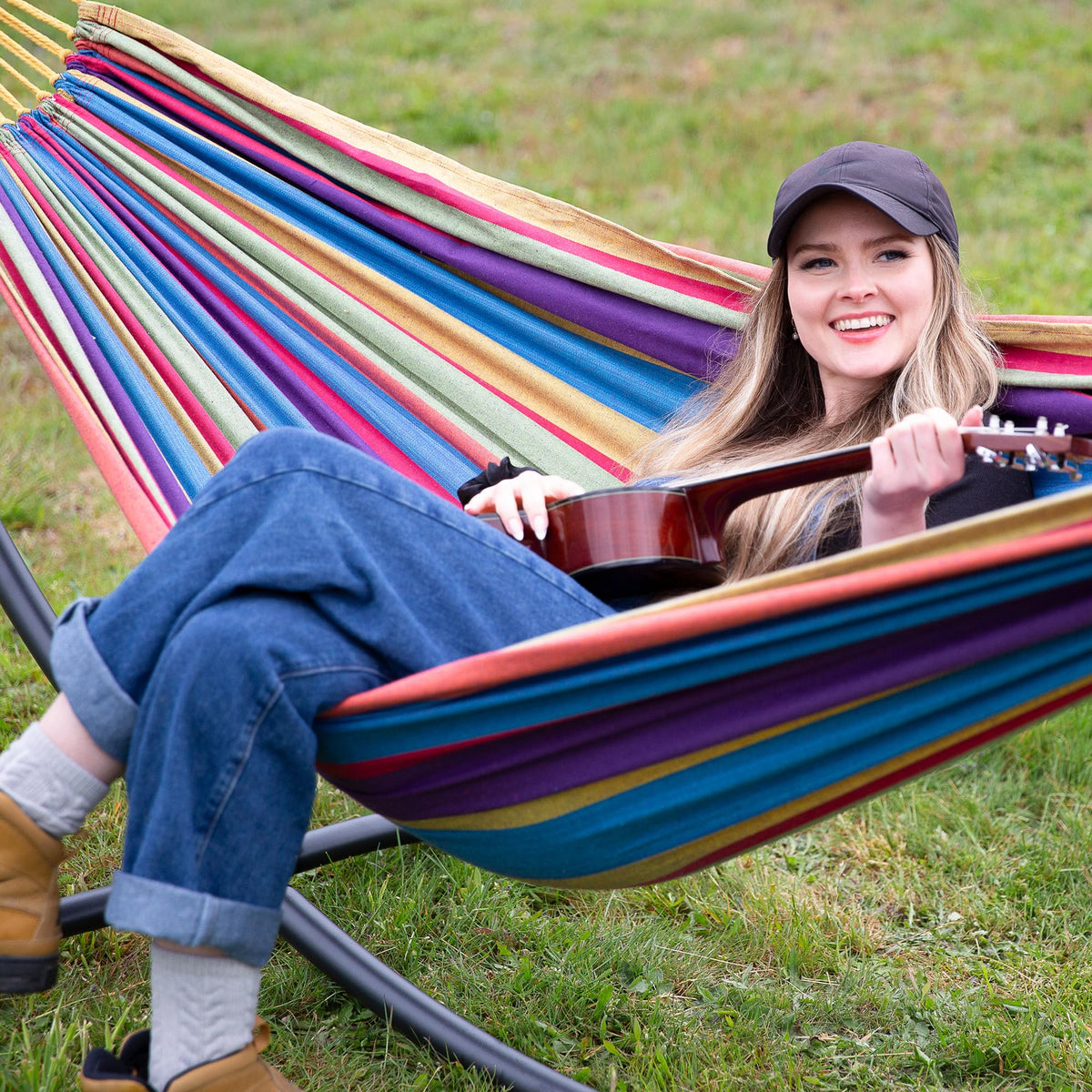 SUNCREAT fabric close-up shows upgraded poly-cotton material for comfort and breathability.
