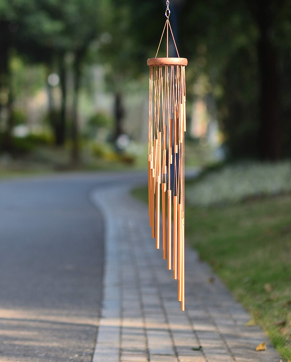 SuninYo wind chimes pine wood base ensures durability and weather resistance