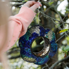 Sunnydaze Decor weather-resistant glass feeder designed for outdoors.
