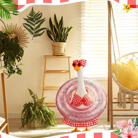 Sunnymove Hawaii-themed goose decor enhances cheerful garden scenes