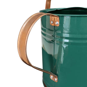 SunnyTong gift idea for gardeners with practical design
