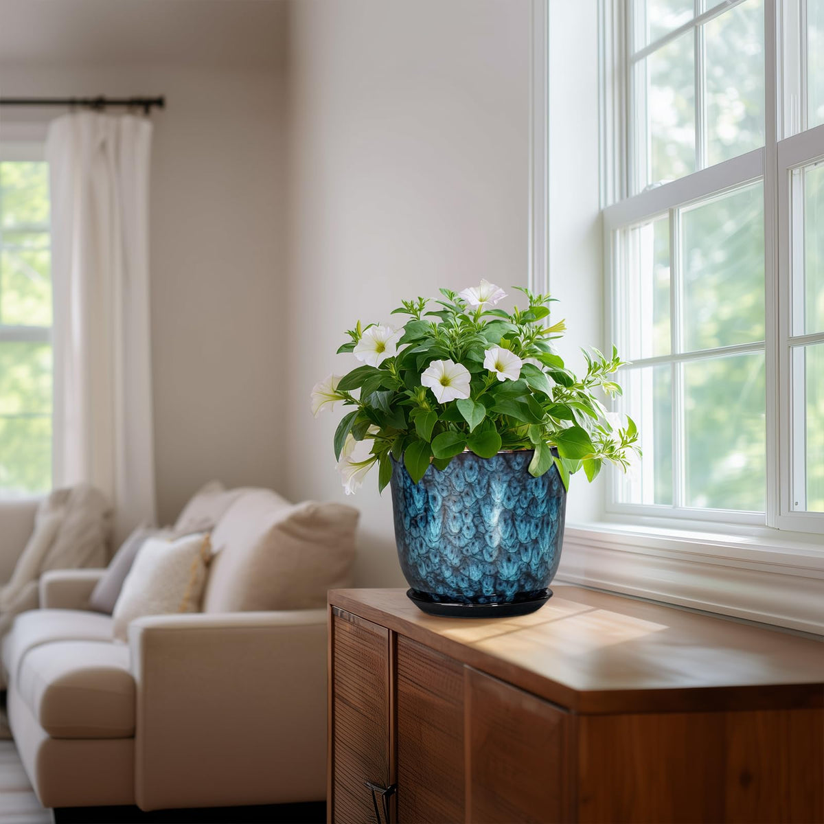 SUNPOTFOR indoor-outdoor ceramic pot suitable for living spaces and balconies.