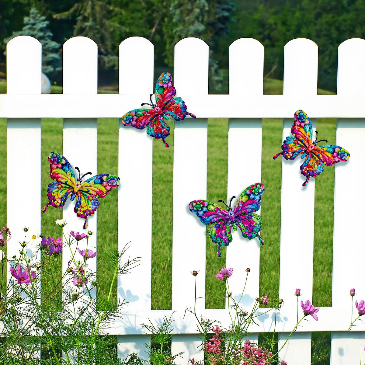 SUNREEK 9x7 inch butterfly yard decor brightens outdoor spaces.