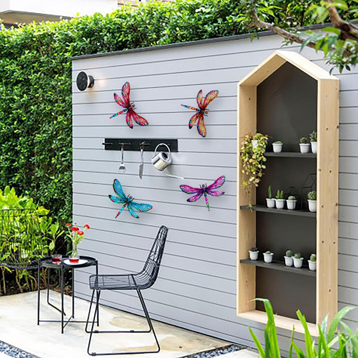 SUNREEK dragonfly wall decor, easy-to-hang design, transforms empty wall spaces.