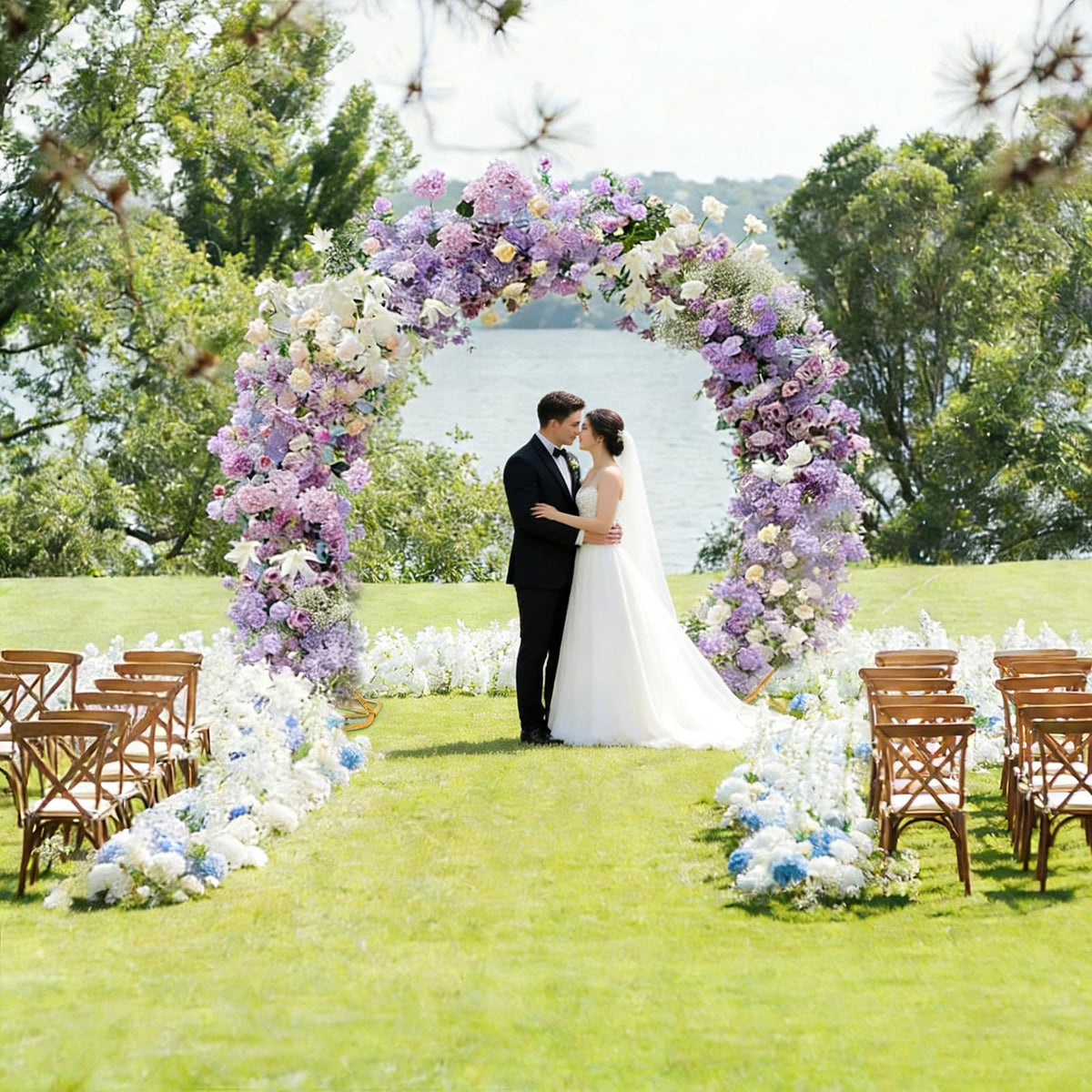 SuuWoee wedding arch decorated with balloons for ceremonies