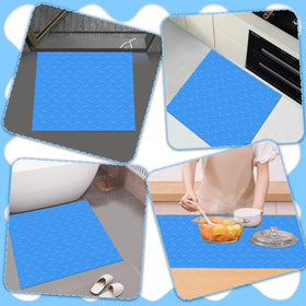 Svepndic pool ladder mat protects the liner and provides stable footing.