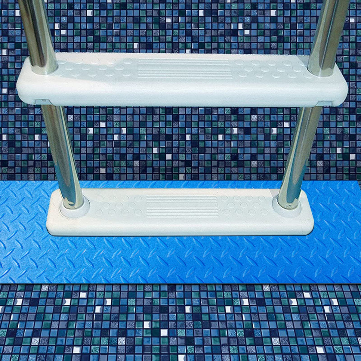 Svepndic pool ladder mat is compatible with most portable ladders